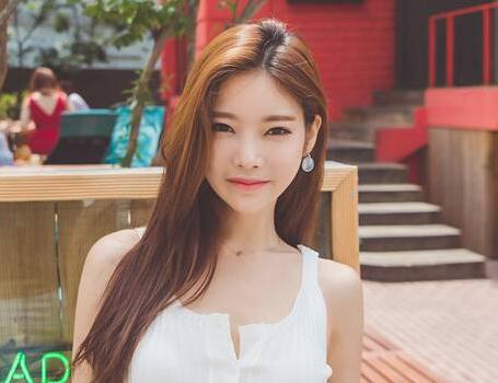 自體肋軟骨隆鼻果是******的嗎