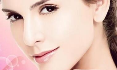 注射隆鼻專家怎樣選擇？教你如何選擇靠譜專家~