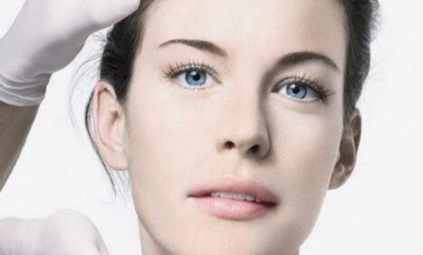 自體脂肪填充臉頰有風險嗎？每項整形都有風險！