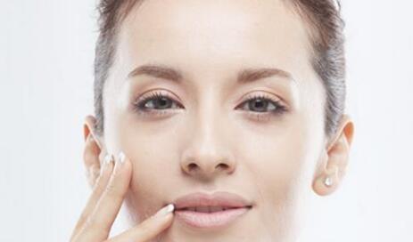 鼻尖成形術(shù)~你與美膩的鼻子只差一個的鼻尖！