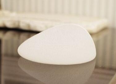 水滴形假體的優(yōu)缺點(diǎn)