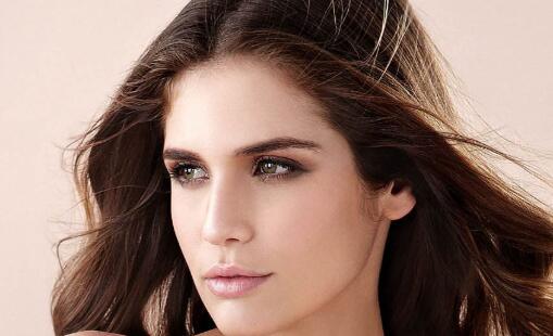 上了30歲打玻尿酸皮膚容易變松弛嗎？