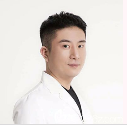 寧波時(shí)光美極的孫震醫(yī)生個(gè)人資料簡(jiǎn)介，口碑評(píng)價(jià)分享！&nbsp;