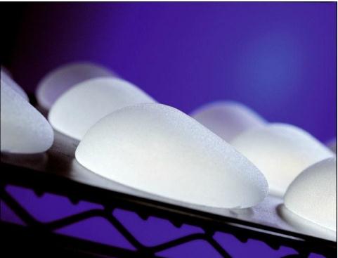 假體隆胸麥格和曼托哪個比較好?