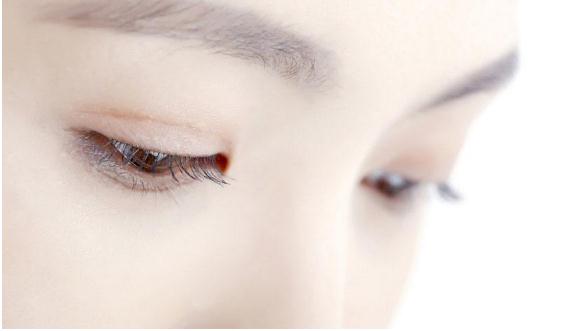 術(shù)后無操作痕跡