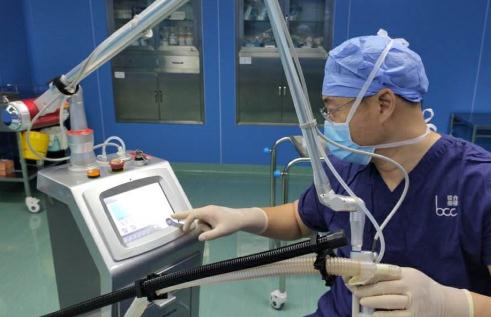 剖腹產(chǎn)疤痕增生應該怎樣祛除？激光有嗎？