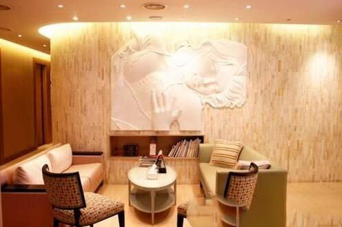 韓國(guó)青潭整形手術(shù)休息區(qū)