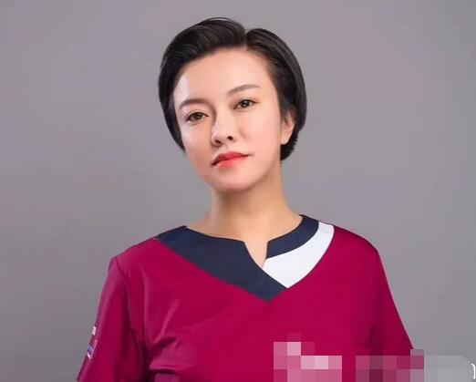 高培培醫(yī)生