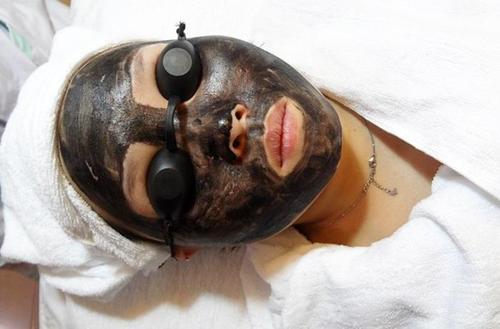 要想清潔肌膚，來了解一下黑臉娃娃的功