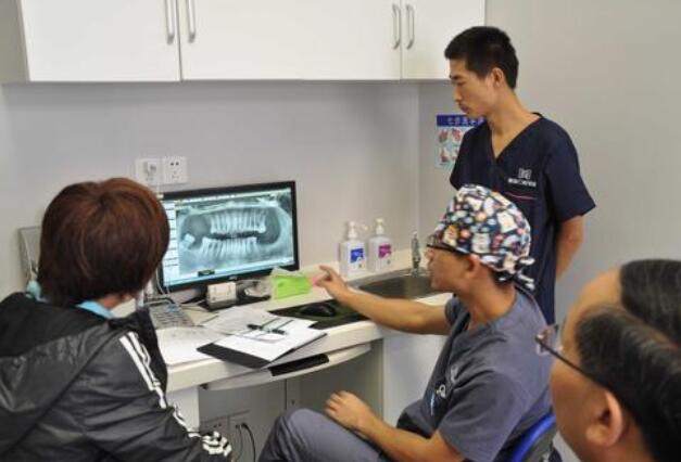上海九院口腔科專家面診