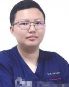 沈陽吸脂醫(yī)生:廉紅偉醫(yī)生個(gè)人簡介 口碑