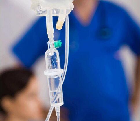 鉑金美白也有很好的抗氧化作用，使皮膚更加紅潤有光澤