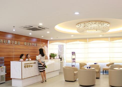 深圳福華醫(yī)療美容醫(yī)院主要科室：