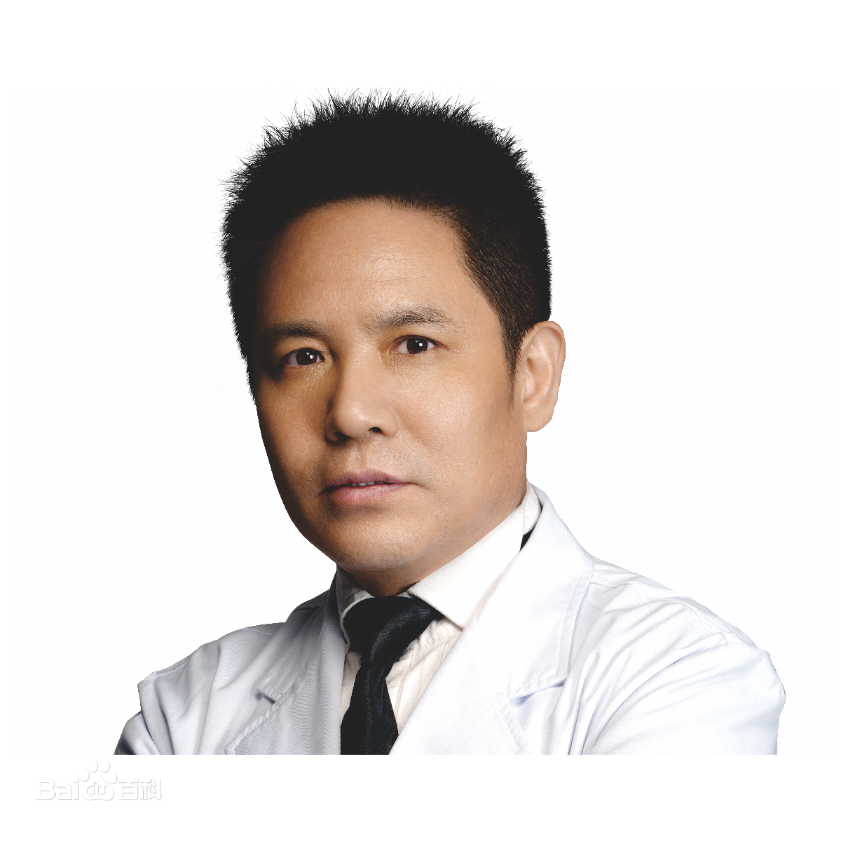 周鵬武醫(yī)生-個人簡介-口碑-濟南鵬愛整形