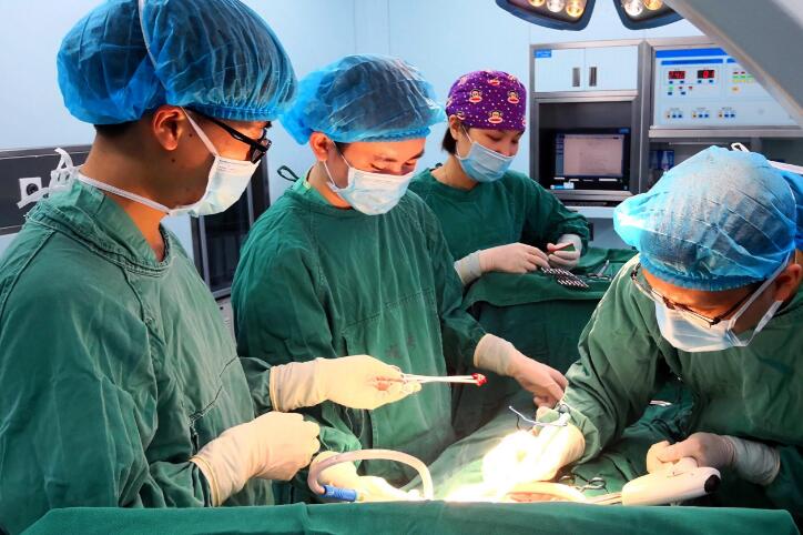 徐州三院整形美容科醫(yī)生團(tuán)隊(duì)