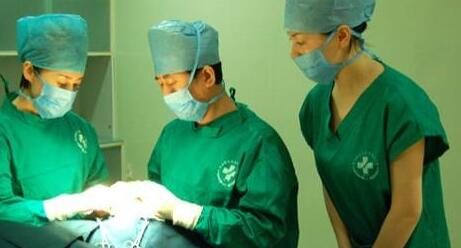 周謎芝醫(yī)生簡介