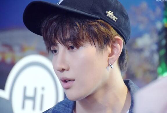 泰國(guó)：mike——精致立體鼻