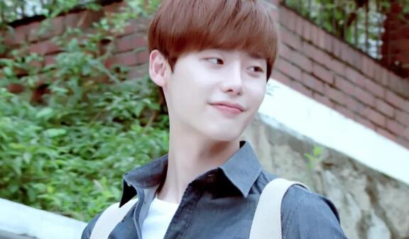 韓國(guó)：李鐘碩——溫柔秀氣鼻