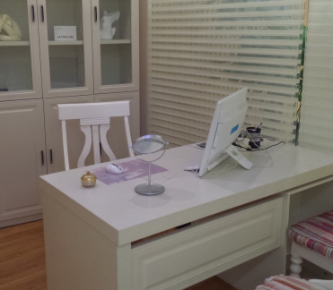 趙小忠醫(yī)生-簡(jiǎn)介資料-資質(zhì)-重慶星范麗格整形