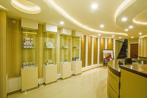 莊璐醫(yī)生-簡介資料-資質(zhì)-長春銘妍