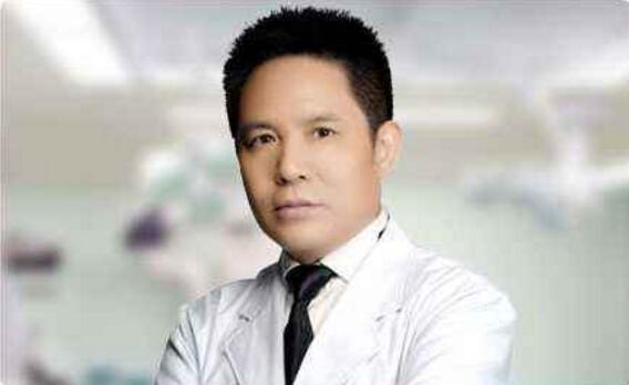 周鵬武醫(yī)生-資料簡介-口碑-資質-濟南鵬愛整形