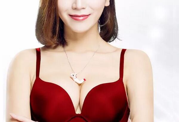這樣的乳房審美才是精心雕刻