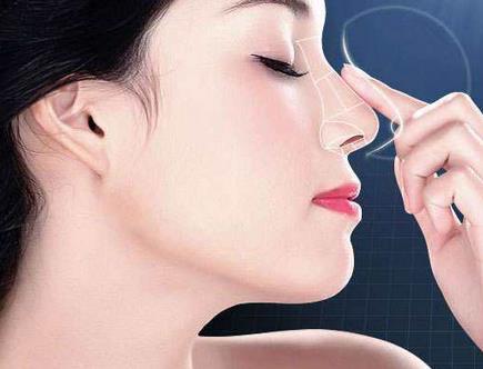 做自體脂肪隆鼻可能會變寬嗎?危害什么