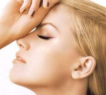 隆鼻用哪種材料比較好？手術(shù)材料大盤點(diǎn)