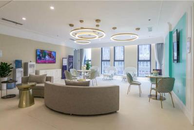 　　重慶美萊整形美容醫(yī)院