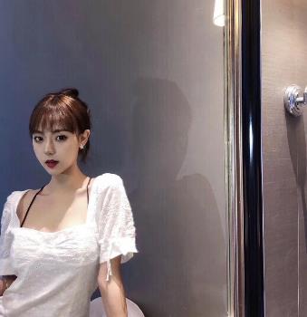 上海第九醫(yī)院的戴傳昌隆鼻術(shù)多少錢(qián)?戴傳昌做鼻子怎么樣?