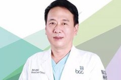 北京脂肪填充醫(yī)生匯總前十哪個(gè)好？馮斌_王自謙資料介紹（價(jià)格查詢）