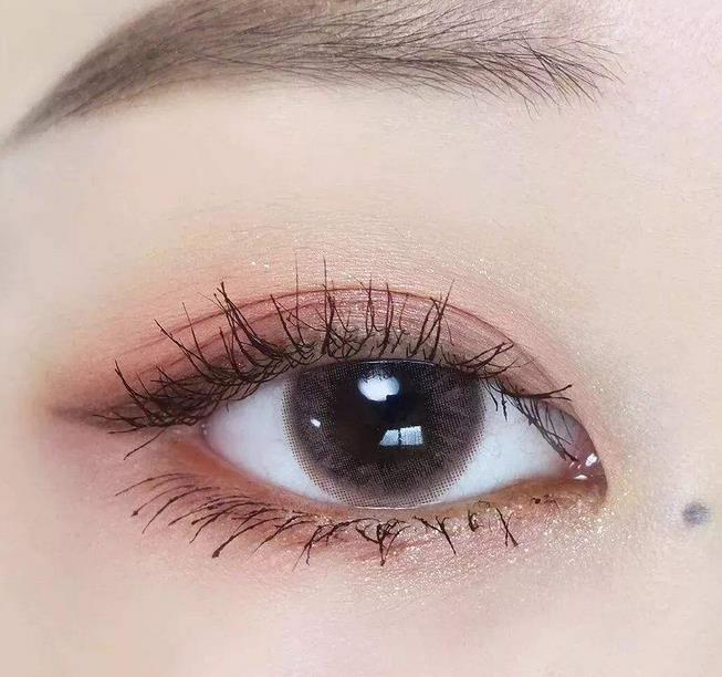 半長期眉毛多長時間可以補色？