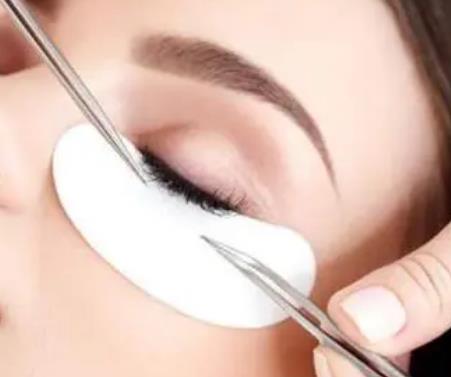 嫁接睫毛可以持續(xù)多長(zhǎng)時(shí)間?