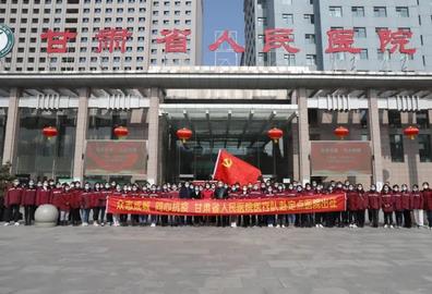 甘肅省人民醫(yī)院割雙眼皮哪個大夫好？司小強(qiáng)、侯亦康熱門推薦，價格表奉上