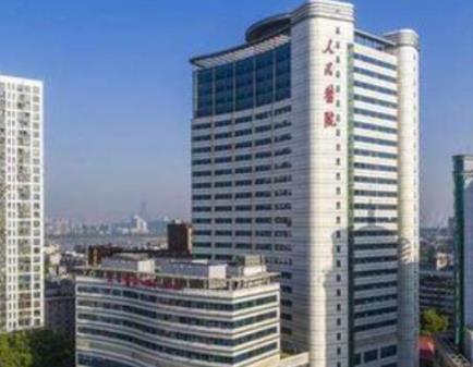 武漢同濟(jì)醫(yī)院整形科價(jià)格表！坐診專家實(shí)力強(qiáng)！面診路線速來一看！