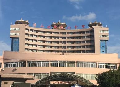 華山醫(yī)院整形外科怎么樣？特色隆鼻價(jià)格表、術(shù)后口碑反饋及醫(yī)生介紹