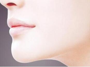 膨體隆下巴是*的嗎?有沒(méi)有后遺癥?