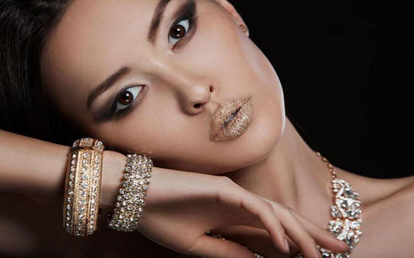 做自體耳軟骨隆鼻的流程是什么?恢復時間要多久?