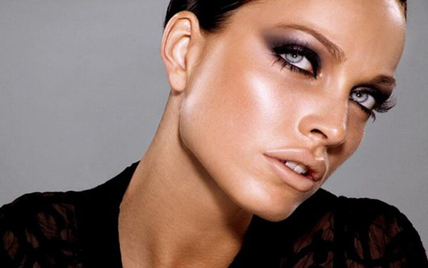 做玻尿酸去法令紋的步驟及注意事項(xiàng)