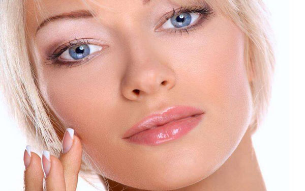 做玻尿酸填充淚溝怎么樣?好嗎?