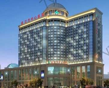 武漢市中心醫(yī)院整形科是外包的嗎？劉娟、楊名隆鼻技術(shù)|價格表分享