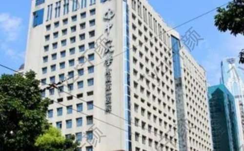 廣州正規(guī)十大整形醫(yī)院專家力薦！公立PK私立_頭三家不容錯(cuò)過(guò)！