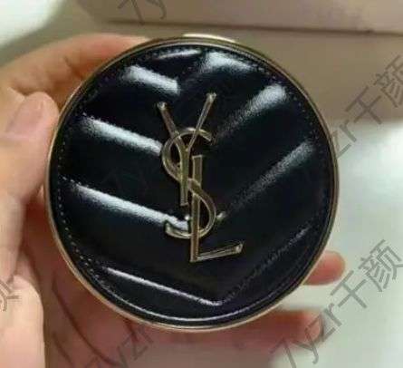 YSL圣羅蘭魅力粉底液氣墊.jpg