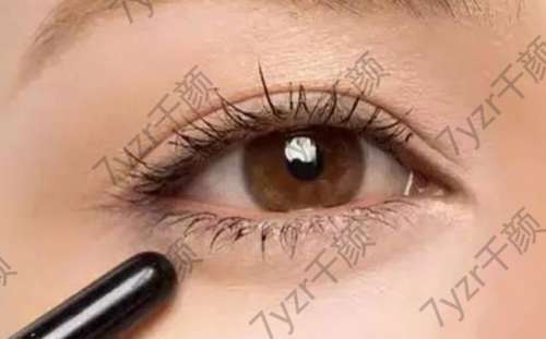 臥蠶優(yōu)勢大揭秘：你真的適合畫臥蠶嗎？